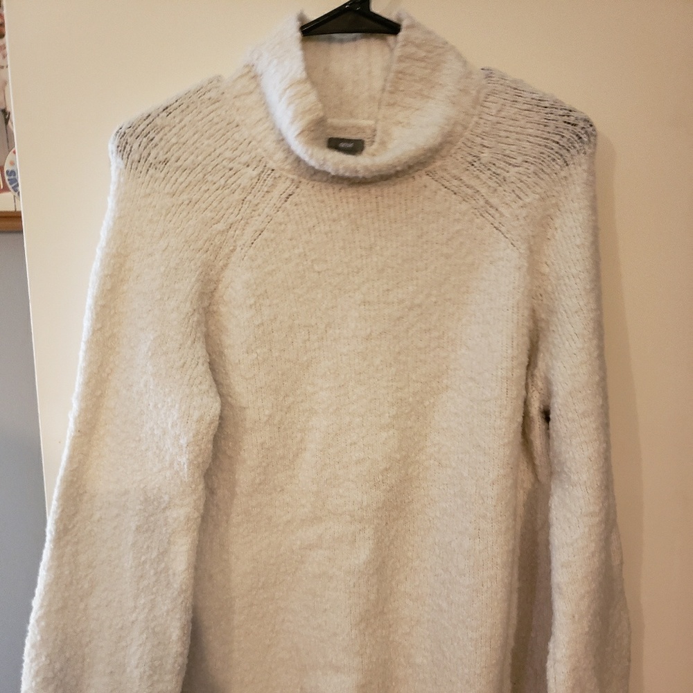 Oversized sweater